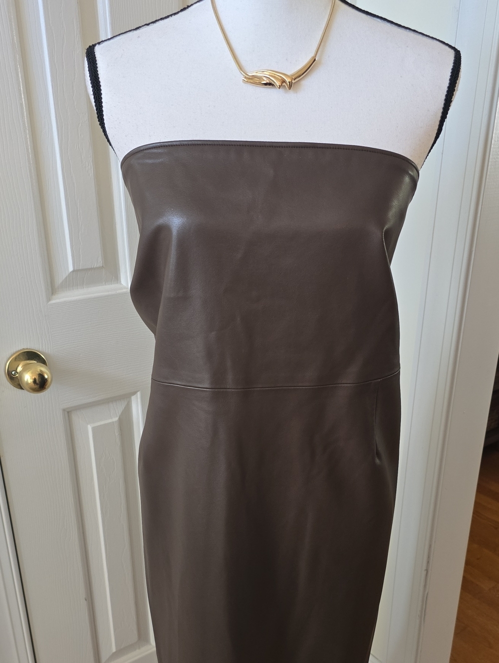 Ashley Graham Brand Women's Plus Size Brown Faux Leather Strapless Dress 20W - Picture 5 of 16